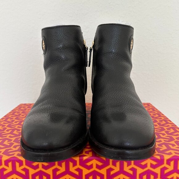 👢Tory Burch👢 Classic Junction 35 mm Ankle Bootie -  Tumbled Leather, Size 8 - Picture 6 of 14